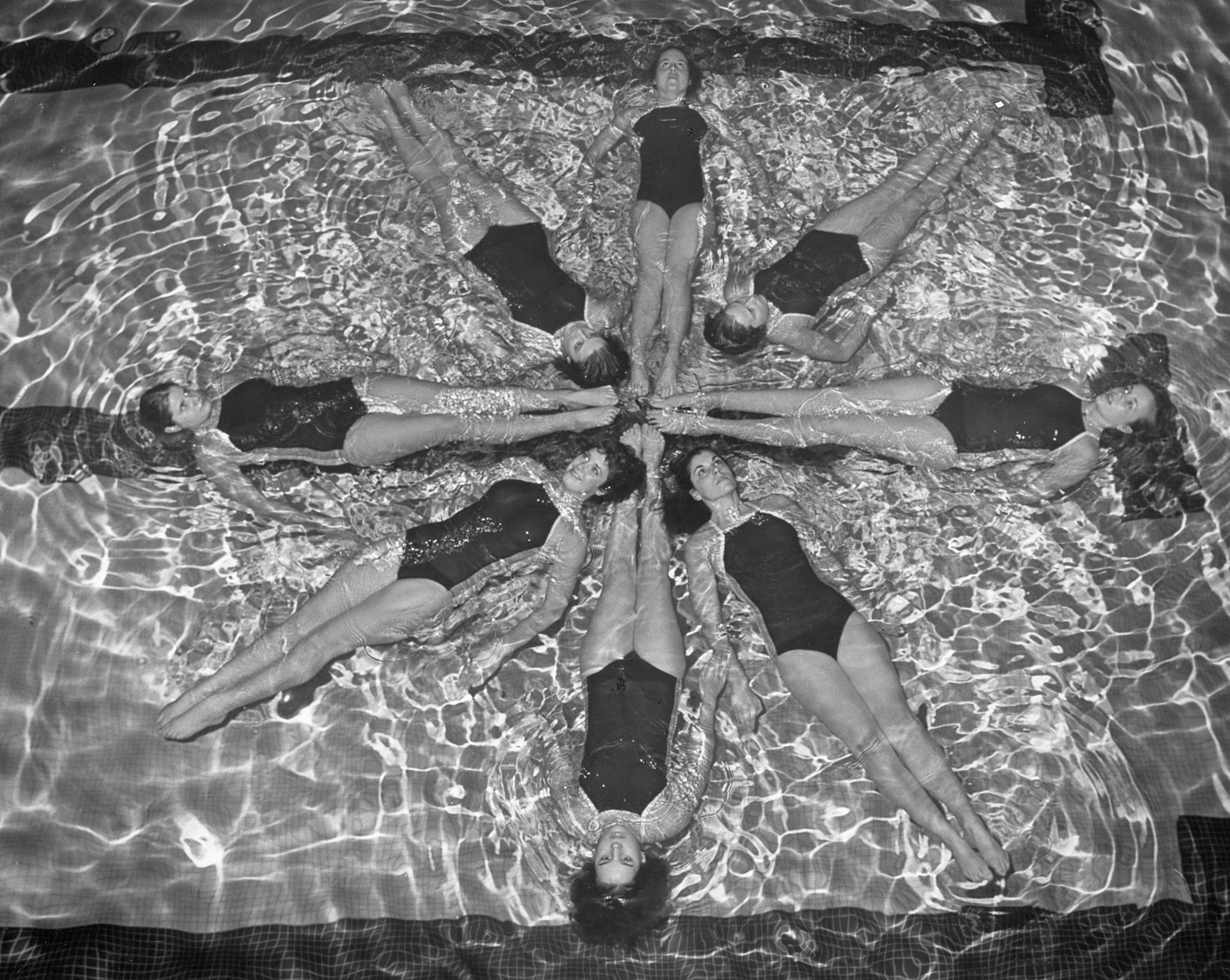 Russian Synchronized Swimming Youtube 2012